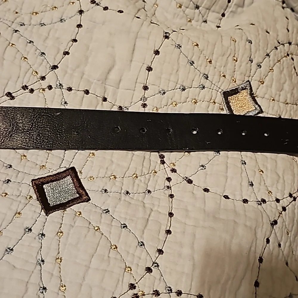 Men's Levi's Belt (26-28) - Picture 4 of 4